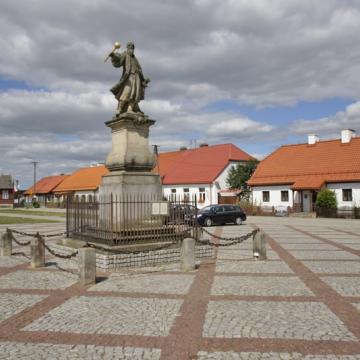 Plac i pomnik Stefana Czarnieckiego