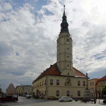 Ratusz i staromiejska zabudowa